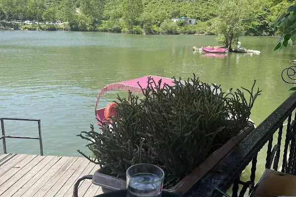 Sera Gölü Tesisleri Yaşar Usta - Resim 2