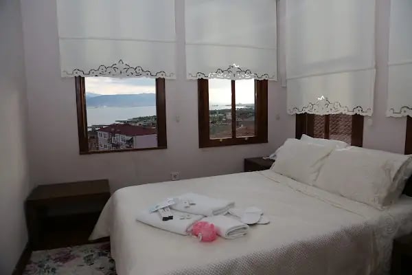 İzmit Otel - Resim 3