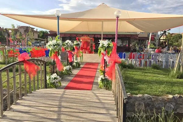 SEDİR PARK - Resim 5