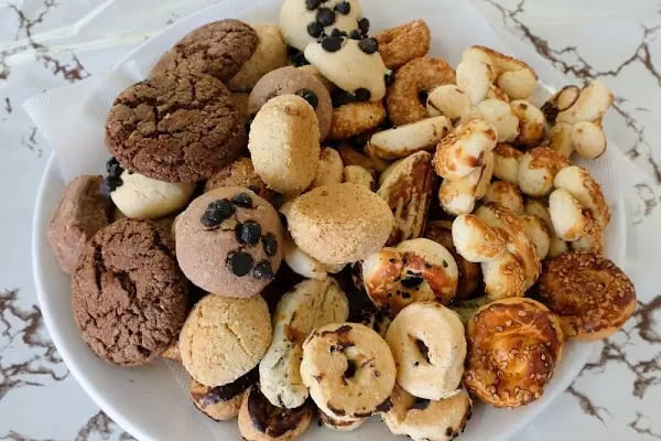 Antepli Şerifoğlu baklavaları Arnavutköy Şubesi - Resim 20