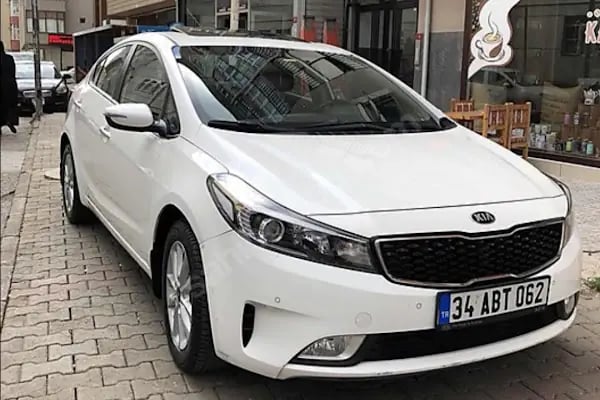ÖZNER CAR RENTAL - Resim 17