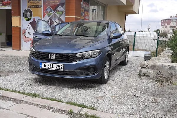 KARS MERKEZ OTO KİRALAMA RENT A CAR - Resim 18