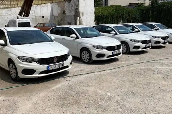 KARS MERKEZ OTO KİRALAMA RENT A CAR - Resim 1