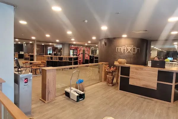 Maxon Sport Club - Resim 12
