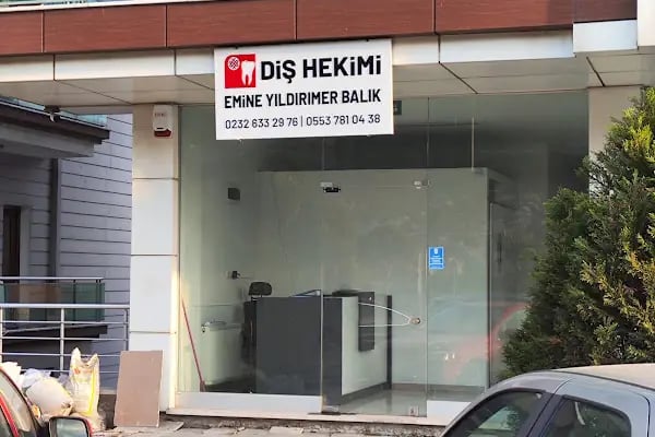Diş Hekimi Emine YILDIRIMER BALIK - Resim 4