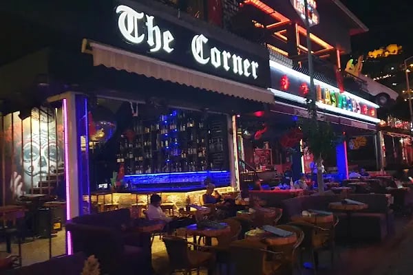 Küçük Adam (Cafe &amp; Pub) - Resim 1