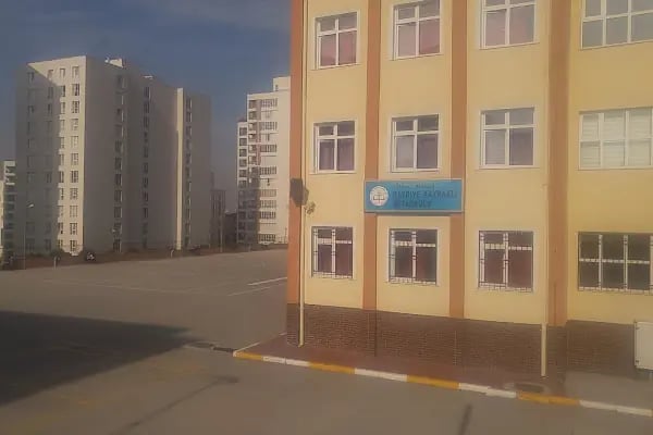 Hayriye Kayraklı Ortaokulu - Resim 5