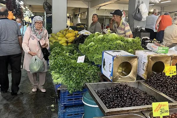 Bornova Belediyesi Merkez Pazar Yeri - Resim 8