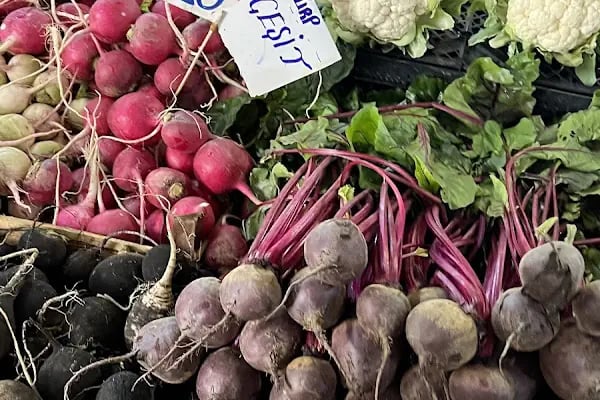 Bornova Belediyesi Merkez Pazar Yeri - Resim 10