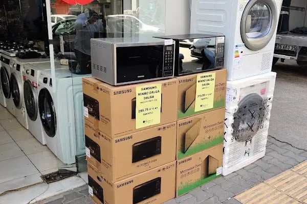 Bornova Belediyesi Merkez Pazar Yeri - Resim 15