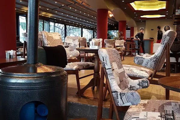 Hale Cafe & Ev Yemekleri - Resim 8