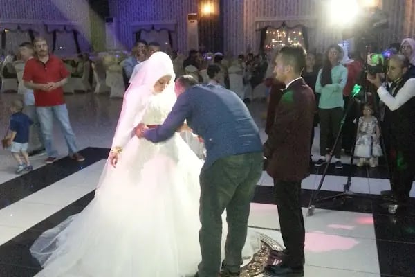 Zana Düğün ve Konferans Salonu - Resim 11
