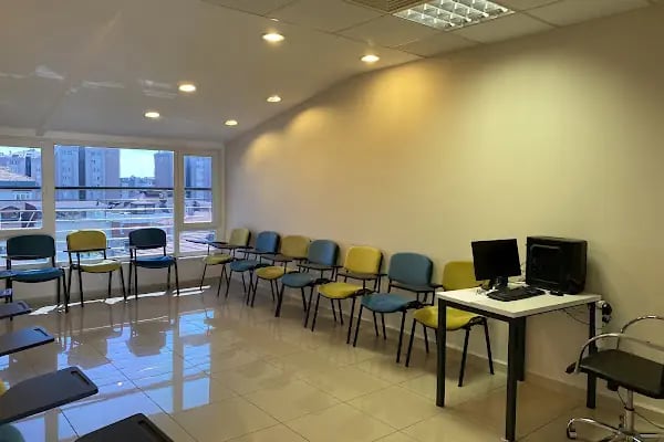 Just English Dil Okulları Maltepe - Resim 19
