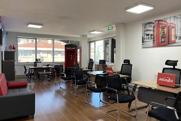 Just English Dil Okulları Maltepe - Resim 16