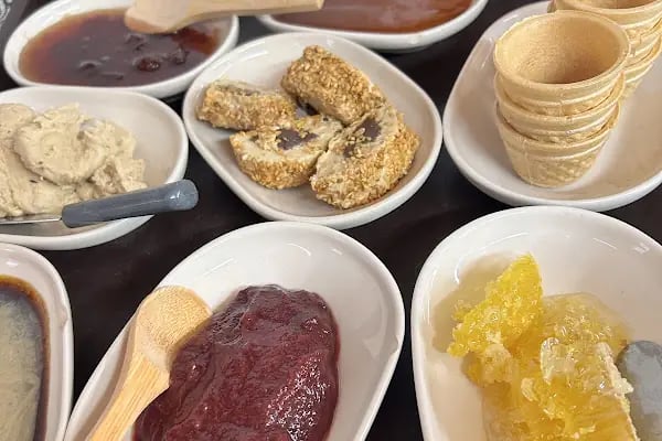 Asil Cafe &amp; Kahvaltı Gözleme Evi - Resim 14