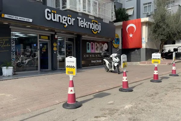 GÜNGÖR TEKNOLOJİ TURGUT ÖZAL MERKEZ - Resim 6