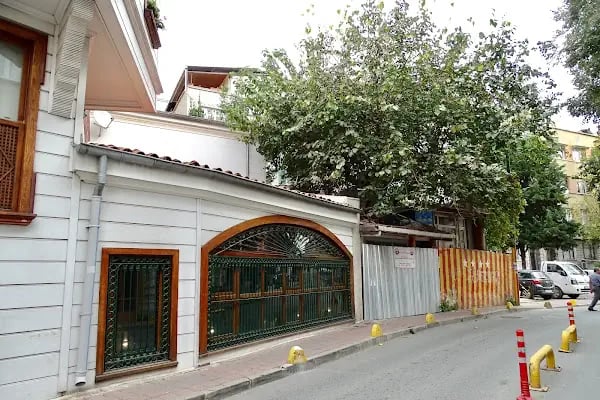 Tarihi Türbe - Resim 8
