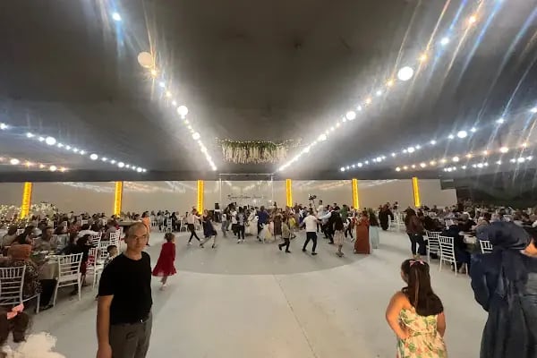 SEVİNÇ DÜĞÜN SALONLARI - Resim 1