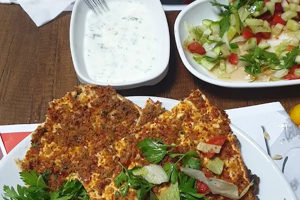 NEFİS pide kebap lahmacun künefe corba salonu - Resim 8