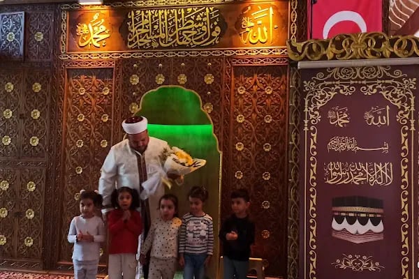 İhlasiye Cami - Resim 5