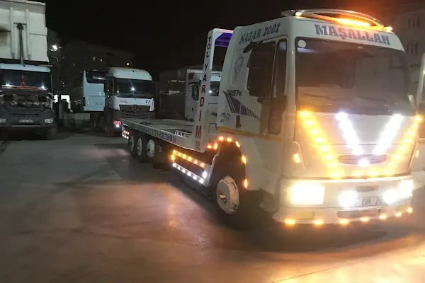 ERGAN OTOPARK YEDİEMİN OTO KURTARMA ÇEKİCİ - Resim 4