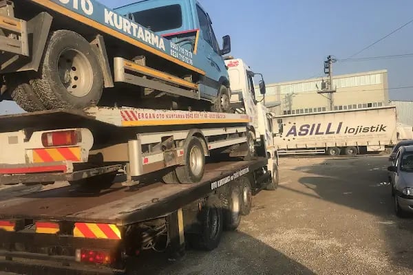 ERGAN OTOPARK YEDİEMİN OTO KURTARMA ÇEKİCİ - Resim 6
