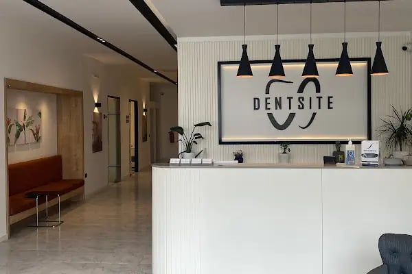 Özel Dentsite Ağız ve Diş Sağlığı Polikliniği - Resim 1