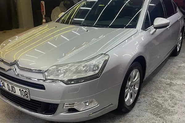 TrendGarageBursa-Oto Yıkama-Detaylı temizlik-Seramik kaplama-Pasta cila-Boya Koruma - Resim 18