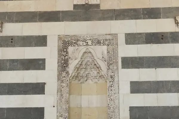 Behram Paşa Camii - Resim 14