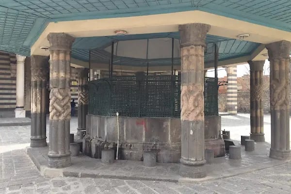 Behram Paşa Camii - Resim 16