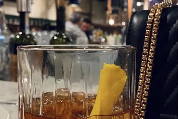 Varuna Memphis Pub BURSA - Resim 9