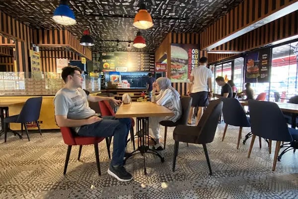 Ünal Restaurant Bistro &amp; Cafe - Resim 5