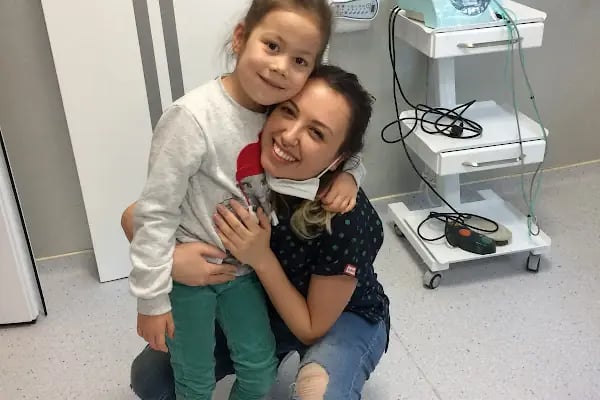 Arzu Sarıyıldız Turgutreis Bodrum Diş Kliniği | İmplant ve Dental Estetik Diş Kliniği - Resim 13