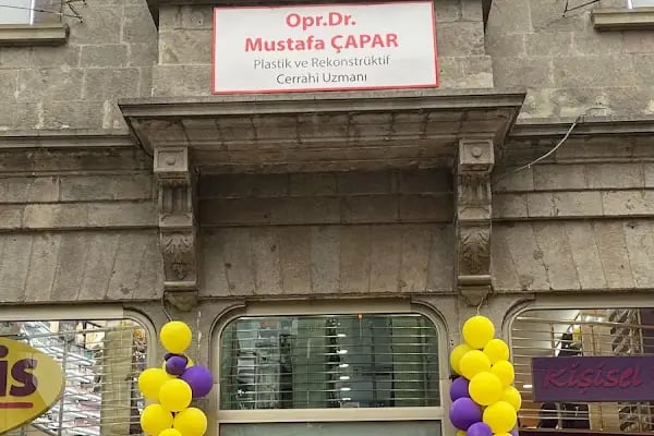 Çapar Estetik Kliniği - Mustafa Çapar - Resim 3