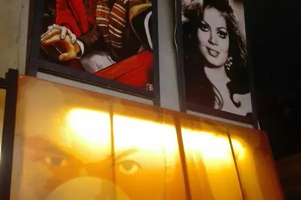 Yeşilçam Cafe - Resim 3