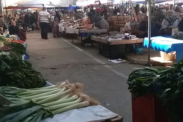 Okan Erbil Kapalı Pazar Yeri - Resim 2