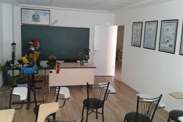 Dikkat Sürücü Kursu - Resim 17