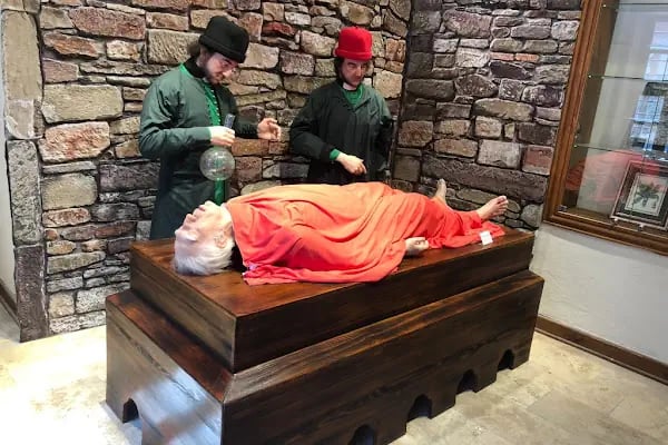 İlter UZEL Tıp ve Diş Hekimliği Müzesi - Resim 8