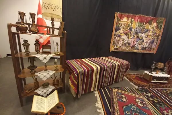 Uğur Mumcu Kültür Ve Sanat Merkezi - Resim 13