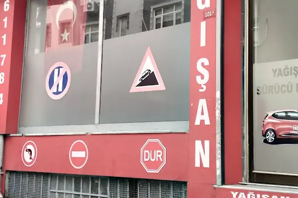 ÖZEL YAĞIŞAN SÜRÜCÜ KURSU - Resim 10