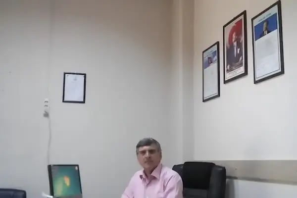 ÖZEL YAĞIŞAN SÜRÜCÜ KURSU - Resim 3