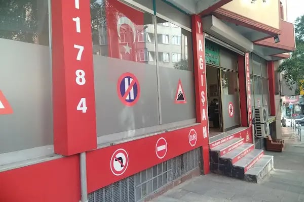 ÖZEL YAĞIŞAN SÜRÜCÜ KURSU - Resim 8
