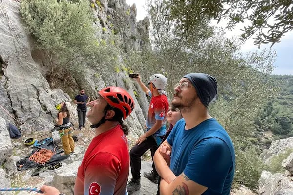 İzmir Bostanlı Dağcılık ve Doğa Sporları Spor Kulübü - Resim 2