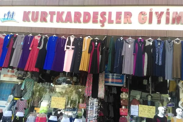Kurtkardeşler Giyim Merkezi - Resim 2