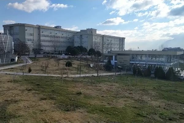 MCBÜ, İktisadi ve İdari Bilimler Fakültesi - Resim 6