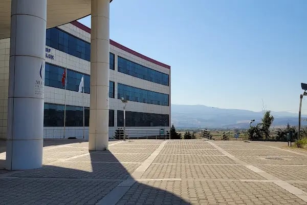 MCBÜ, İktisadi ve İdari Bilimler Fakültesi - Resim 4