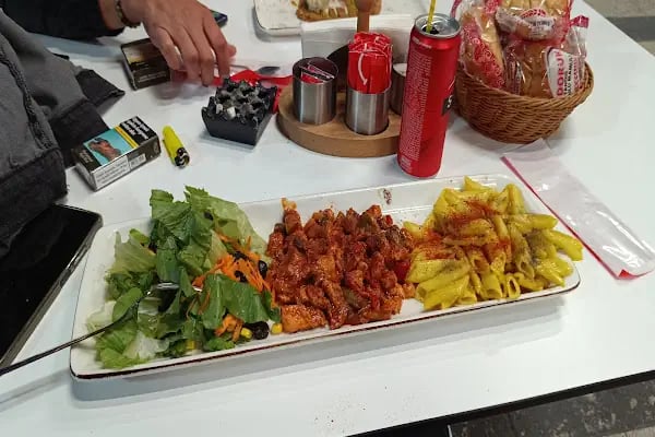 Kafe Karatay Adalet Parkı - Resim 15