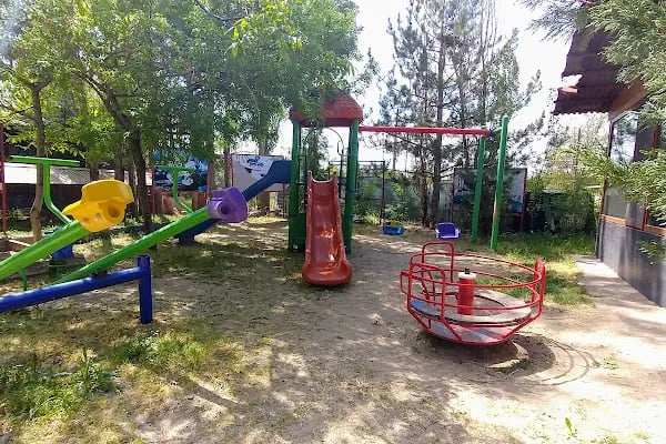 Doktorun Bahçesi - Resim 12