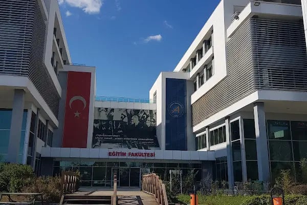 Akdeniz Üniversitesi Eğitim Fakültesi - Resim 2