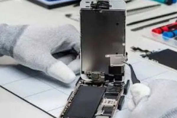 Antalya Fix (Tablet ve Telefon Tamir Merkezi) - Resim 2